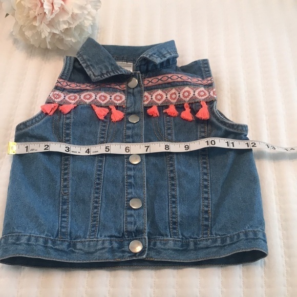 Little Lass Girls Denim Vest With Tassels Size 3T - Picture 5 of 6